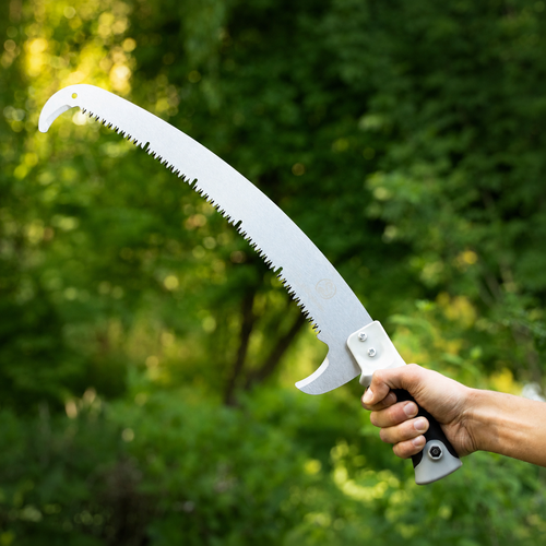 Krachtige zaag met grove vertanding